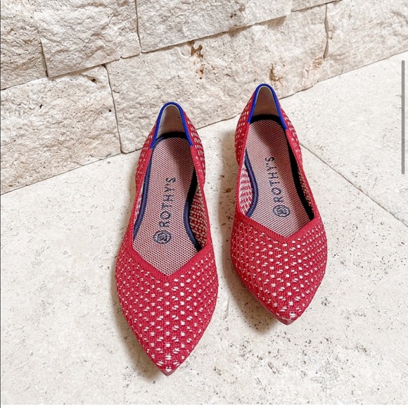 Rothy's The Point in Red Apple Honeycomb - Picture 4 of 11